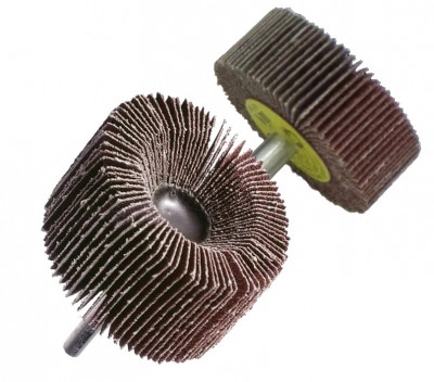 Пелюсткова головка 20х10х6 КМ613 Р60