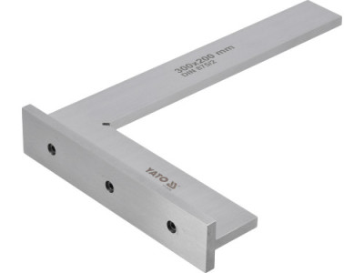 Кутник слюсарний 90° YATO з широкою основою, 300 х 200 мм [10]